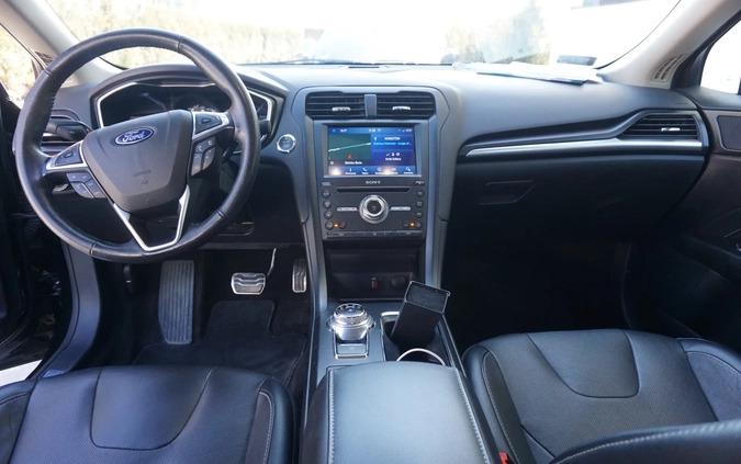 Ford Fusion cena 44900 przebieg: 82000, rok produkcji 2018 z Kraków małe 46